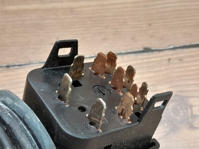 bontott SUZUKI WAGON R PLUS Bal Kormánykapcsoló Irányjelző