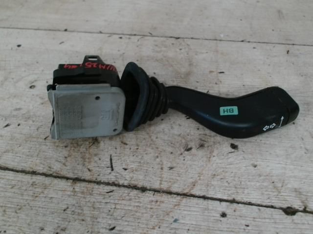 bontott SUZUKI WAGON R PLUS Bal Kormánykapcsoló Irányjelző