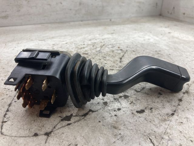 bontott SUZUKI WAGON R PLUS Bal Kormánykapcsoló Irányjelző