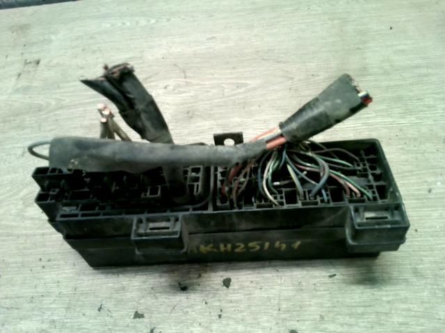 bontott SUZUKI WAGON R PLUS Biztosítéktábla Doboz