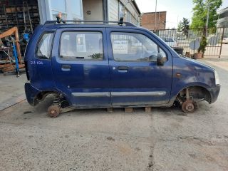 bontott SUZUKI WAGON R PLUS Csomagtérajtó Díszléc