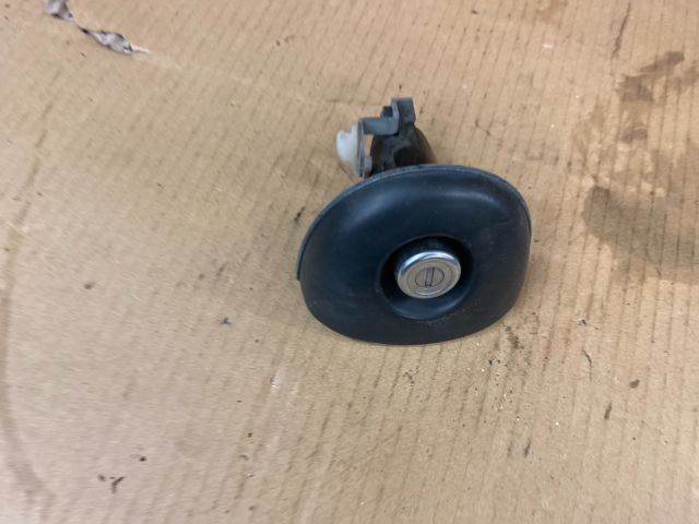 bontott SUZUKI WAGON R PLUS Csomagtérajtó Kilincs