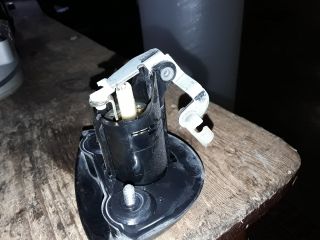 bontott SUZUKI WAGON R PLUS Csomagtérajtó Kilincs