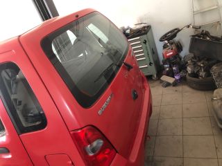 bontott SUZUKI WAGON R PLUS Csomagtérajtó (Részeivel)