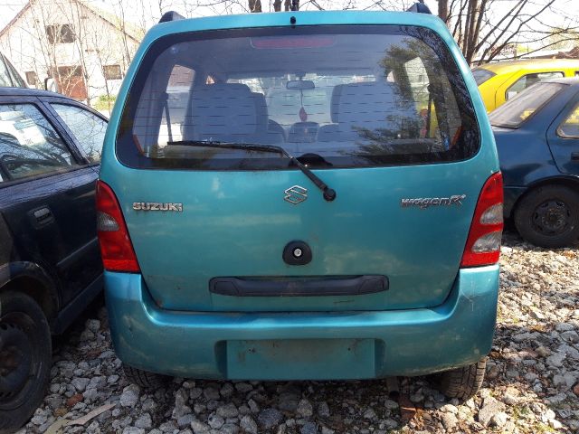 bontott SUZUKI WAGON R PLUS Csomagtérajtó Szigetelés