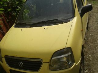 bontott SUZUKI WAGON R PLUS Csomagtérajtó (Üres lemez)