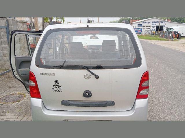 bontott SUZUKI WAGON R PLUS Csomagtérajtó (Üres lemez)