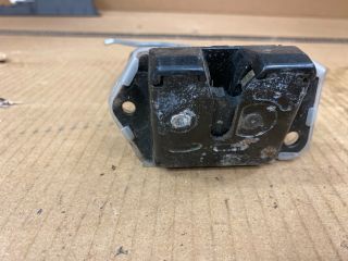 bontott SUZUKI WAGON R PLUS Csomagtérajtó Zárszerkezet