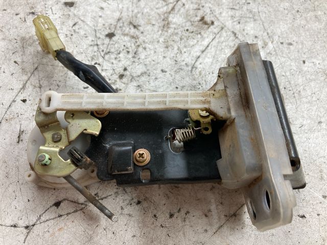 bontott SUZUKI WAGON R PLUS Csomagtérajtó Zárszerkezet