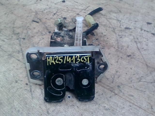 bontott SUZUKI WAGON R PLUS Csomagtérajtó Zárszerkezet