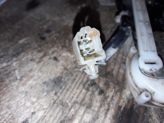 bontott SUZUKI WAGON R PLUS Csomagtérajtó Zárszerkezet