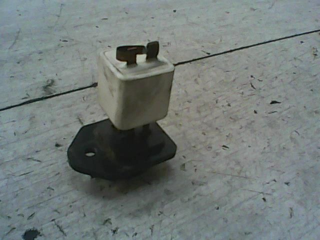 bontott SUZUKI WAGON R PLUS Előtét Ellenállás Fűtőmotor