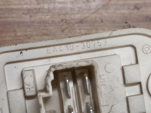 bontott SUZUKI WAGON R PLUS Előtét Ellenállás Fűtőmotor