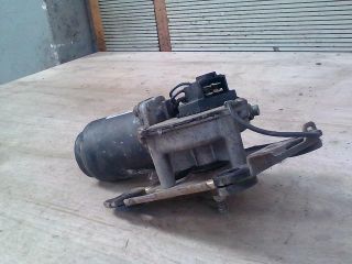 bontott SUZUKI WAGON R PLUS Első Ablaktörlő Motor