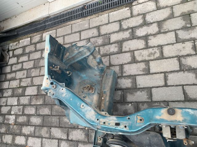 bontott SUZUKI WAGON R PLUS Első Karosszéria Csomag