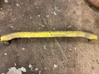 bontott SUZUKI WAGON R PLUS Első Lökhárító Merevítő (Fém)