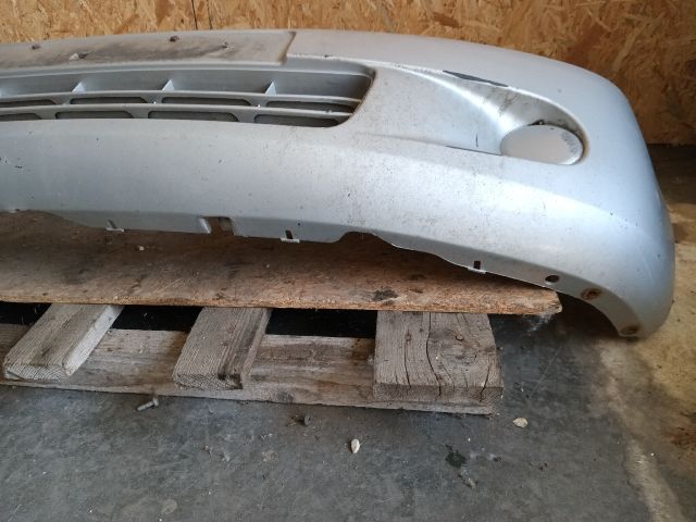 bontott SUZUKI WAGON R PLUS Első Lökhárító (Részeivel)