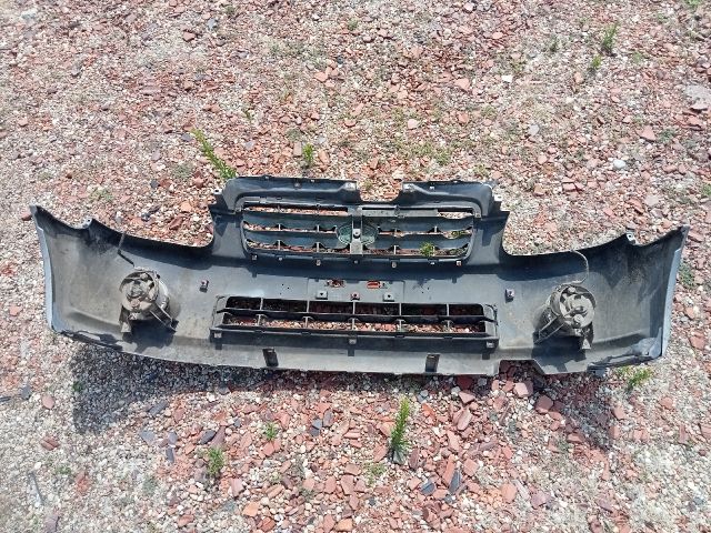 bontott SUZUKI WAGON R PLUS Első Lökhárító (Részeivel)