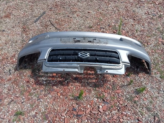 bontott SUZUKI WAGON R PLUS Első Lökhárító (Részeivel)
