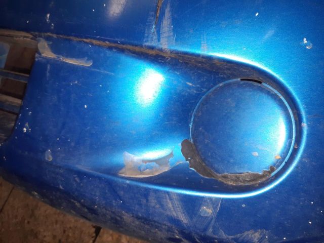 bontott SUZUKI WAGON R PLUS Első Lökhárító (Üresen)