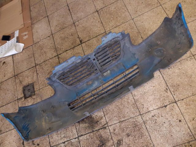 bontott SUZUKI WAGON R PLUS Első Lökhárító (Üresen)