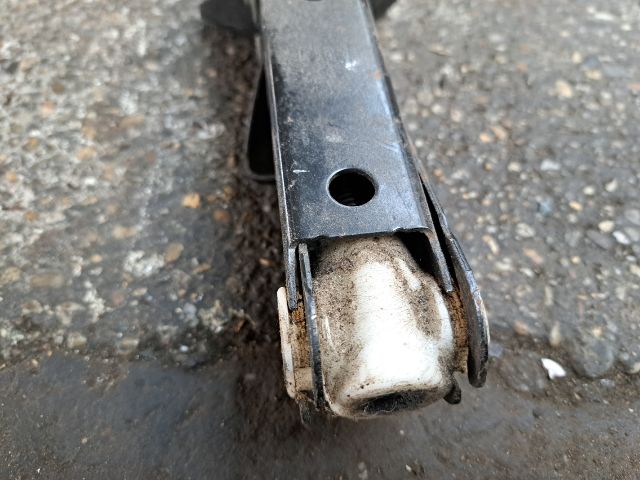 bontott SUZUKI WAGON R PLUS Emelőbak