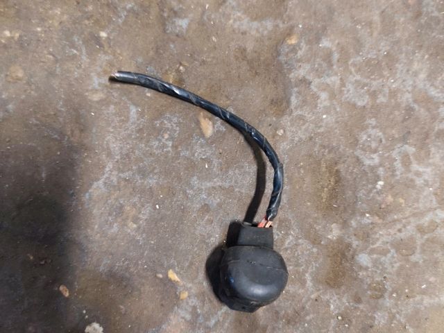 bontott SUZUKI WAGON R PLUS Fényszóró Izzó Foglalat