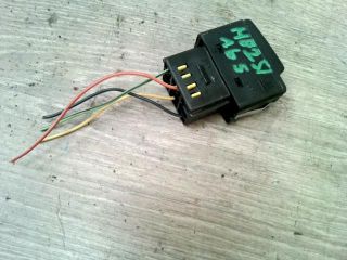 bontott SUZUKI WAGON R PLUS Fényszórómagasság Állító Kapcsoló