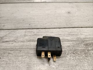 bontott SUZUKI WAGON R PLUS Fényszórómagasság Állító Kapcsoló