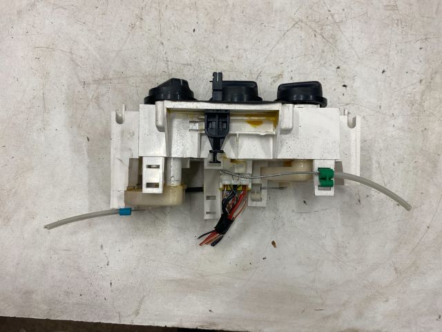 bontott SUZUKI WAGON R PLUS Fűtéskapcsoló (Nem klímás)