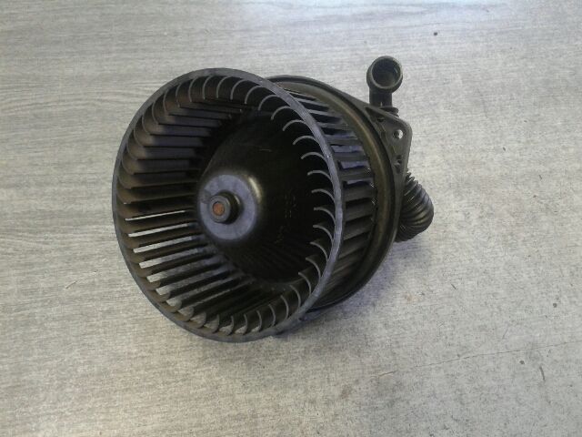 bontott SUZUKI WAGON R PLUS Fűtőmotor (Klímás)