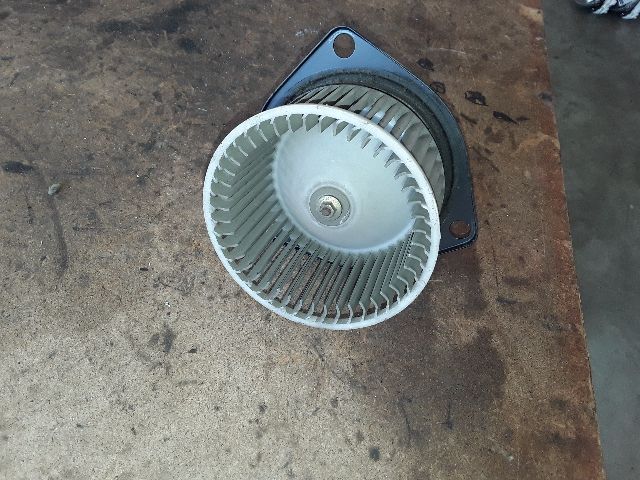 bontott SUZUKI WAGON R PLUS Fűtőmotor (Nem klímás)