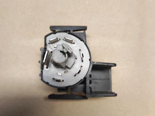 bontott SUZUKI WAGON R PLUS Gyújtáskapcsoló Elektronika