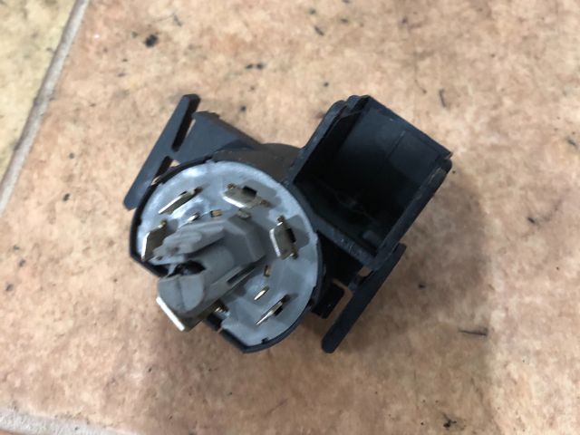 bontott SUZUKI WAGON R PLUS Gyújtáskapcsoló Elektronika