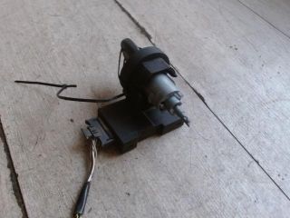 bontott SUZUKI WAGON R PLUS Gyújtáskapcsoló Zárbetét