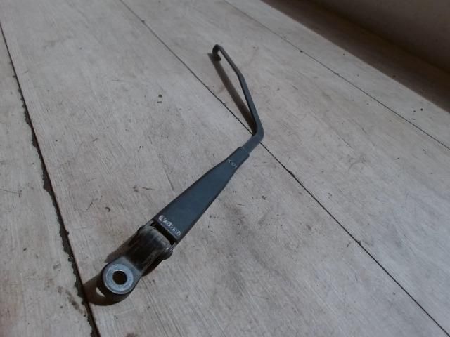 bontott SUZUKI WAGON R PLUS Hátsó Ablaktörlő Kar