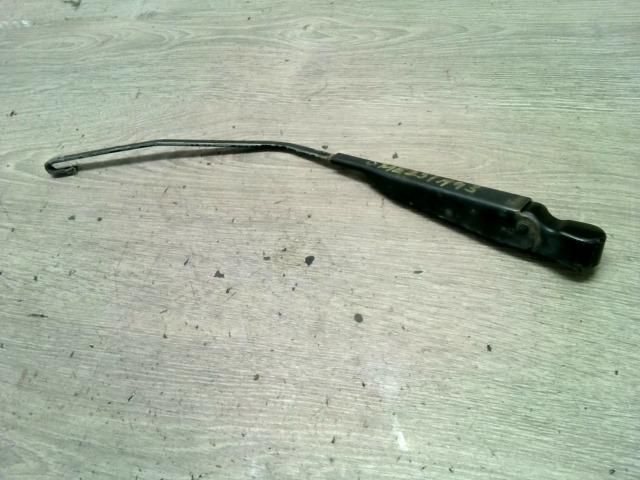 bontott SUZUKI WAGON R PLUS Hátsó Ablaktörlő Kar