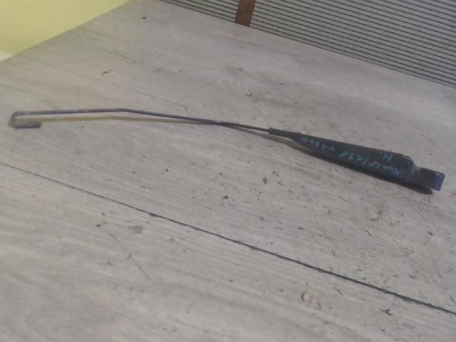 bontott SUZUKI WAGON R PLUS Hátsó Ablaktörlő Kar