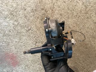 bontott SUZUKI WAGON R PLUS Hátsó Ablaktörlő Motor