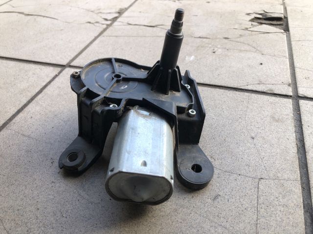 bontott SUZUKI WAGON R PLUS Hátsó Ablaktörlő Motor