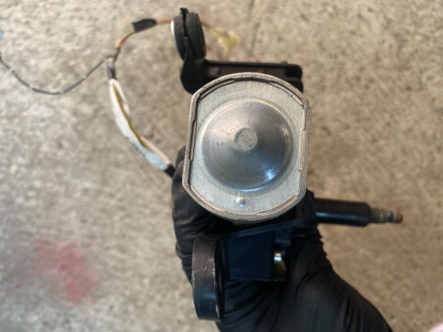 bontott SUZUKI WAGON R PLUS Hátsó Ablaktörlő Motor