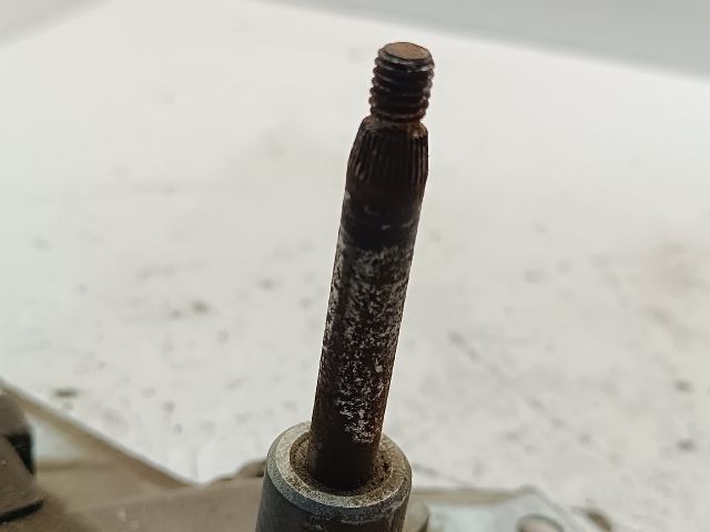 bontott SUZUKI WAGON R PLUS Hátsó Ablaktörlő Motor