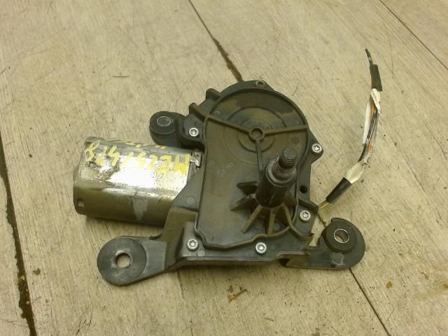 bontott SUZUKI WAGON R PLUS Hátsó Ablaktörlő Motor