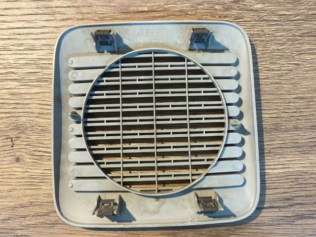 bontott SUZUKI WAGON R PLUS Hátsó Hangszóró Burkolat