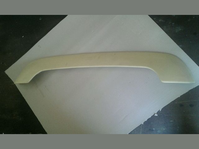 bontott SUZUKI WAGON R PLUS Hátsó Szárny Légterelő