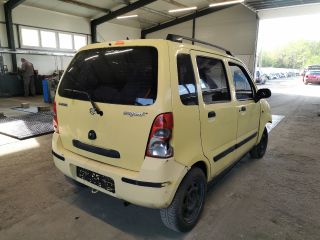 bontott SUZUKI WAGON R PLUS Hátsó Szélvédő