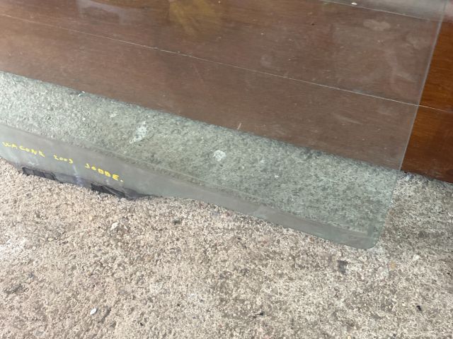 bontott SUZUKI WAGON R PLUS Jobb első Ablak