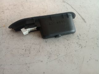 bontott SUZUKI WAGON R PLUS Jobb első Ablakemelő Kapcsoló