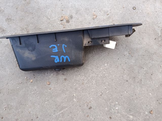 bontott SUZUKI WAGON R PLUS Jobb első Ablakemelő Kapcsoló