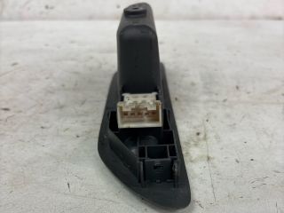 bontott SUZUKI WAGON R PLUS Jobb első Ablakemelő Kapcsoló